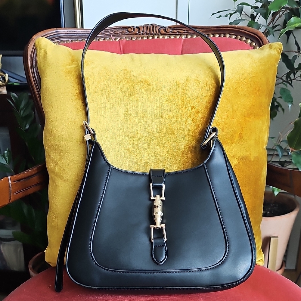 Black Shoulder Bag